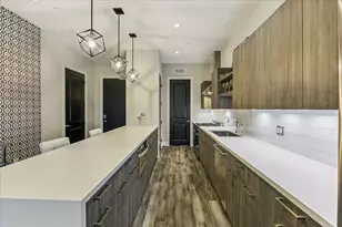 1211 Caroline St, Houston, TX 77002 - Photo 9