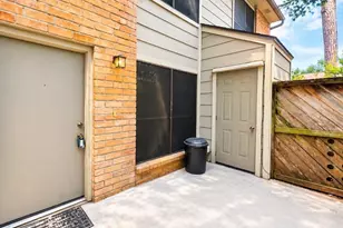 8801 Hammerly Blvd, Houston, TX 77080 - Photo 3