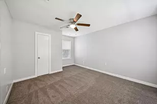 9210 Compton St, Houston, TX 77016 - Photo 3