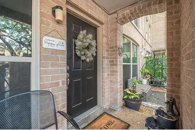 4641 Wild Indigo Street #438, Houston, TX 77027 - Photo 9
