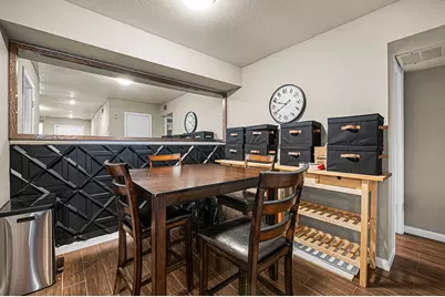 4641 Wild Indigo Street #438, Houston, TX 77027 - Photo 5
