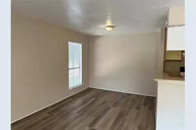 10100 S Gessner Road #212, Houston, TX 77071 - Photo 3