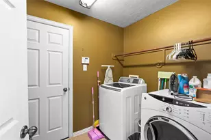 14807 Summer Knoll Ln, Houston, TX 77044 - Photo 31