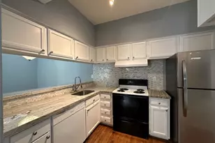 714 Bering Dr, Houston, TX 77057 - Photo 9