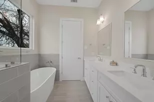 2504 W Tidwell Rd, Houston, TX 77091 - Photo 11