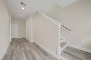 2504 W Tidwell Rd, Houston, TX 77091 - Photo 13