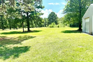 140 Harmony Dr, Livingston, TX 77351 - Photo 13