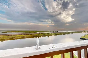 925 Bonita St, Bayou Vista, TX 77563 - Photo 35