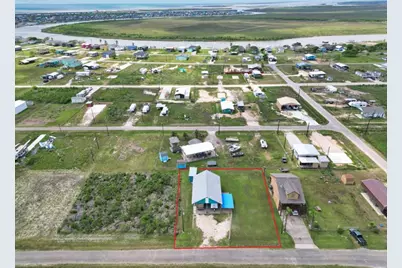 6194 S South Shore Street, Sargent, TX 77414 - Photo 13