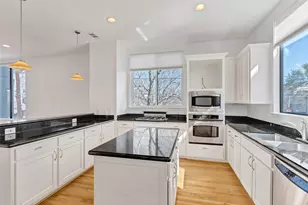 731 Reinerman St, Houston, TX 77007 - Photo 13