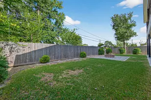 8006 Longridge Dr, Houston, TX 77055 - Photo 47