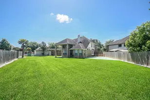 6132 Ramsay Ln, League City, TX 77573 - Photo 33