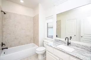 6132 Ramsay Ln, League City, TX 77573 - Photo 25