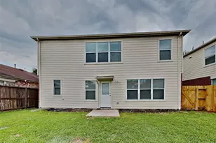 14906 Sugarhollow Dr, Sugar Land, TX 77498 - Photo 23