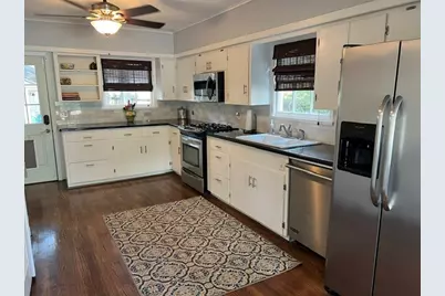2415 White Oak Drive, Houston, TX 77009 - Photo 7