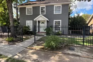 2415 White Oak Dr, Houston, TX 77009 - Photo 1