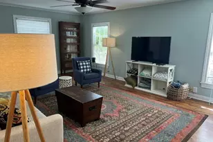 2415 White Oak Dr, Houston, TX 77009 - Photo 3