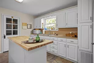 319 N Howard St, Grapeland, TX 75844 - Photo 15