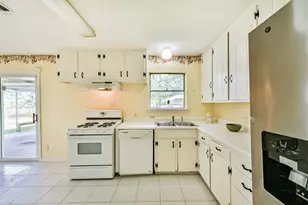 5527 Winding Creek Way, Houston, TX 77017 - Photo 13