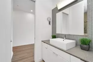 207 Pierce St, Houston, TX 77002 - Photo 17