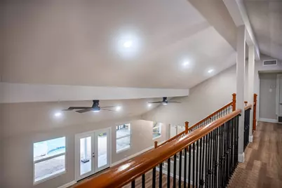 5119 Green Springs Drive, Houston, TX 77066 - Photo 41