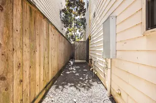 4202 Spencer St, Houston, TX 77007 - Photo 19