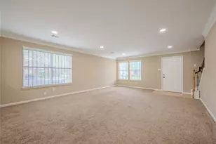 315 Remington Green Ct, Houston, TX 77073 - Photo 7