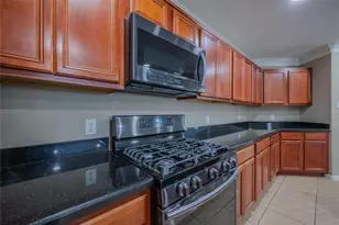 315 Remington Green Ct, Houston, TX 77073 - Photo 13
