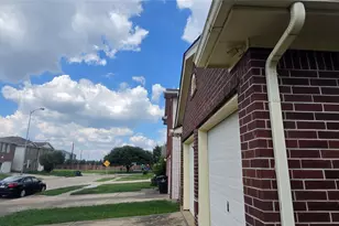 2734 Villa Del St, Sugar Land, TX 77498 - Photo 3
