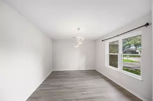 9735 Philmont Dr, Houston, TX 77080 - Photo 17