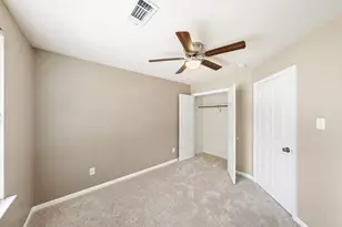 86 N Valley Oaks Cir, The Woodlands, TX 77382 - Photo 27