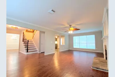 15 Thorn Berry Place, The Woodlands, TX 77381 - Photo 5