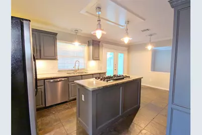 15 Thorn Berry Place, The Woodlands, TX 77381 - Photo 7