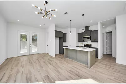 2720 Cos Street, Liberty, TX 77575 - Photo 9