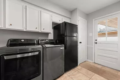5114 Pebble Springs Drive, Houston, TX 77066 - Photo 21