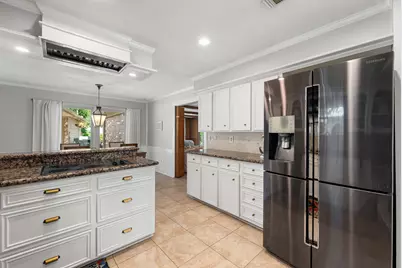 5114 Pebble Springs Drive, Houston, TX 77066 - Photo 19