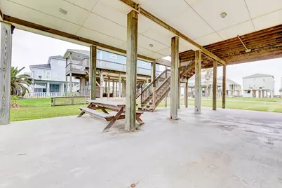 1971 Avenue I, Crystal Beach, TX 77650 - Photo 11