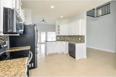 12324 Green Ridge Drive, Willis, TX 77318 - Photo 11