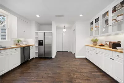 2411 Stanmore Drive, Houston, TX 77019 - Photo 13