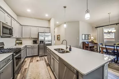 10047 Napier Drive, Iowa Colony, TX 77583 - Photo 9