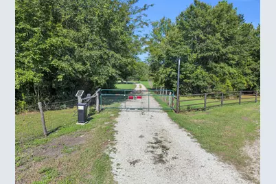 307 Fm 980 Road, Huntsville, TX 77320 - Photo 31