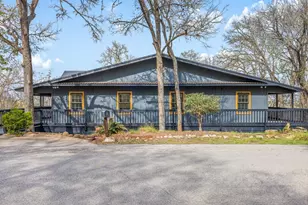 316 Valley View Dr, La Grange, TX 78945 - Photo 3