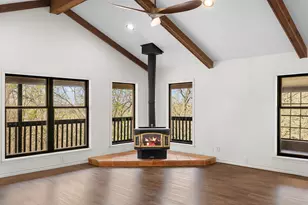 316 Valley View Dr, La Grange, TX 78945 - Photo 11