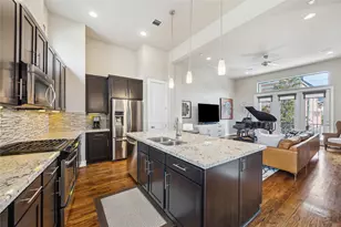 4102 Marina St, Houston, TX 77007 - Photo 9