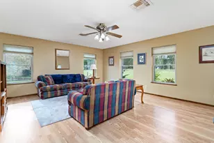 203 Magnolia Trail, Silsbee, TX 77656 - Photo 9