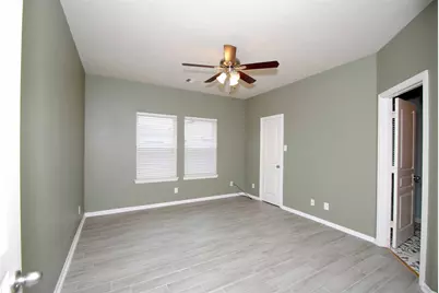 7019 Hazelnut Lane, Baytown, TX 77521 - Photo 17