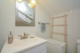 9906 Cedardale Dr, Houston, TX 77055 - Photo 5