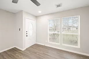 7222 Wiley Rd, Houston, TX 77016 - Photo 5