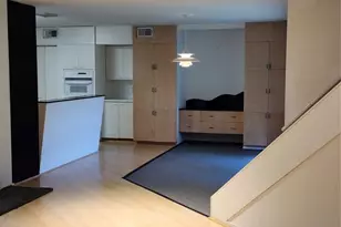 10722 Ella Lee Ln, Houston, TX 77042 - Photo 9