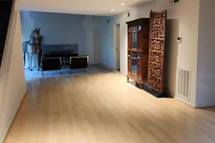 10722 Ella Lee Ln, Houston, TX 77042 - Photo 5